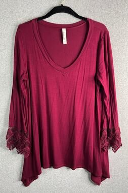 Emerald Lace Sleeve Tunic Top Womens L Burgundy Rayon Spandex V Neck USA